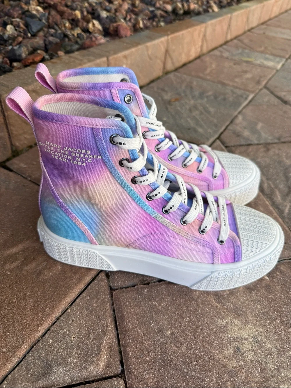 Marc Jacobs Airbrush Canvas High Top Sneakers Pink Multi Women’s Size 37
